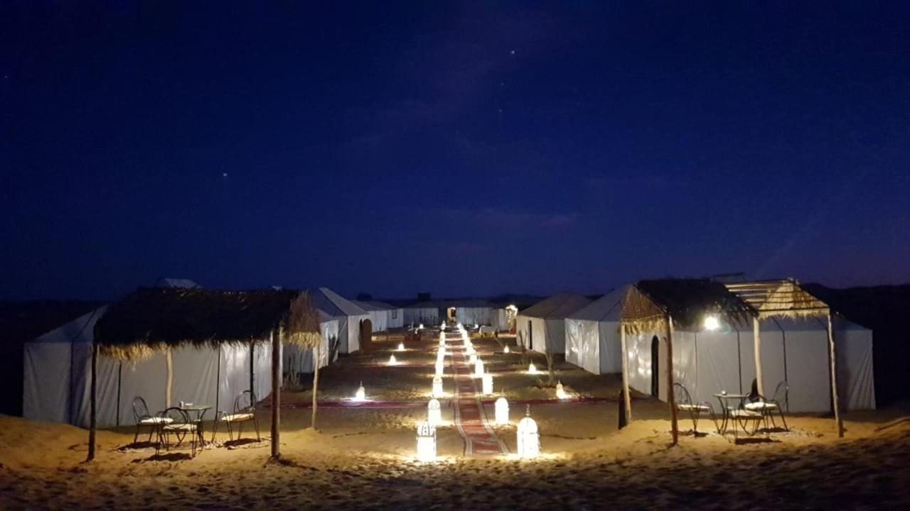 Sahara Nomad Camp Hotel Merzouga Buitenkant foto