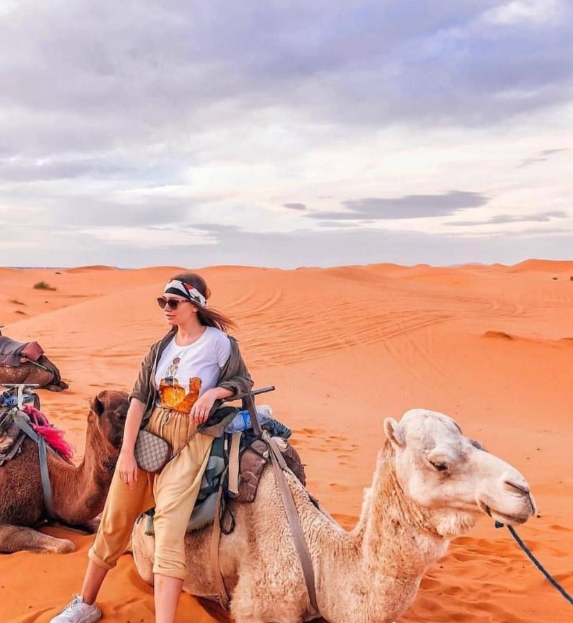 Sahara Nomad Camp Hotel Merzouga Buitenkant foto
