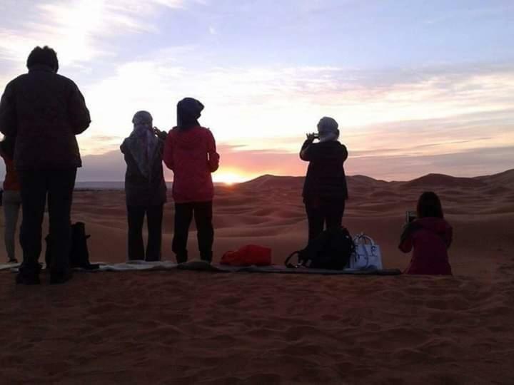 Sahara Nomad Camp Hotel Merzouga Buitenkant foto